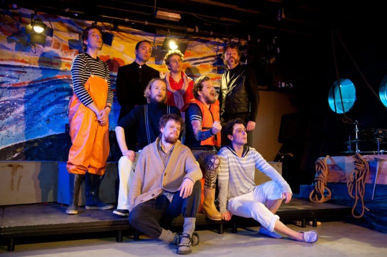 406445_143744225746094_1462033649_n-1